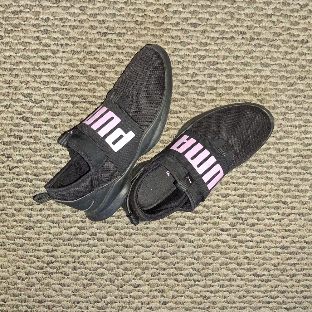 Puma Black Sneakers with Pink Highlights